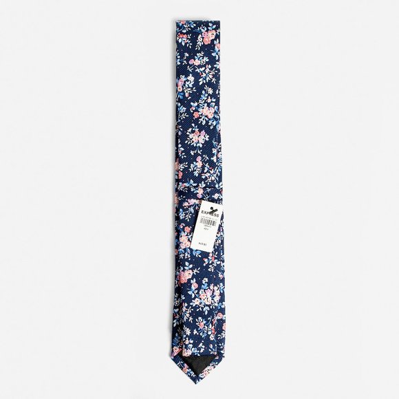 Skinny Blue Floral Patterned Silk Tie - Picture 3 of 8